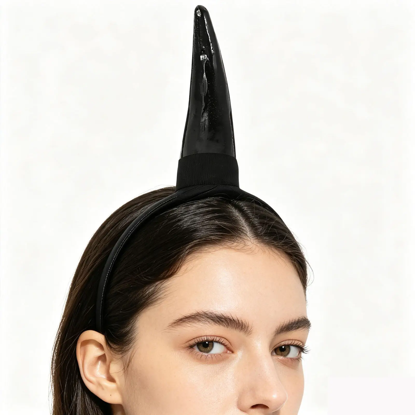 1Pcs Horn Headband Comfortable Fit Artificial Horn Design Lightweight Halloween Party Cosplay Headpiece Accessory