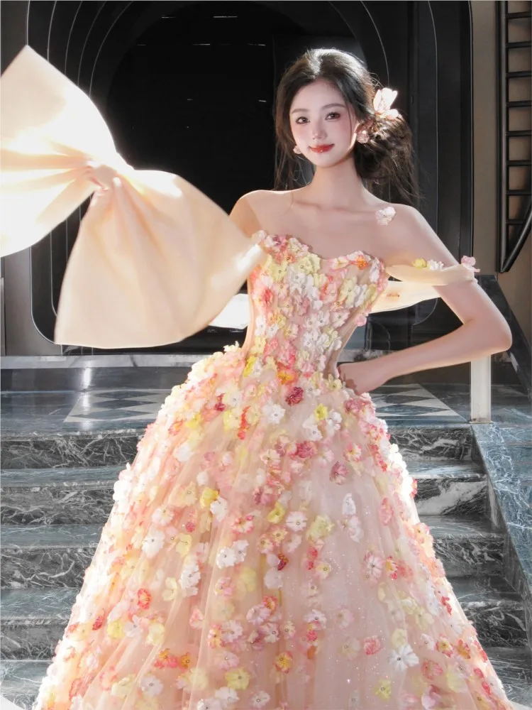 A new sweet floral toasting dress for students' birthday coming-of-age gift