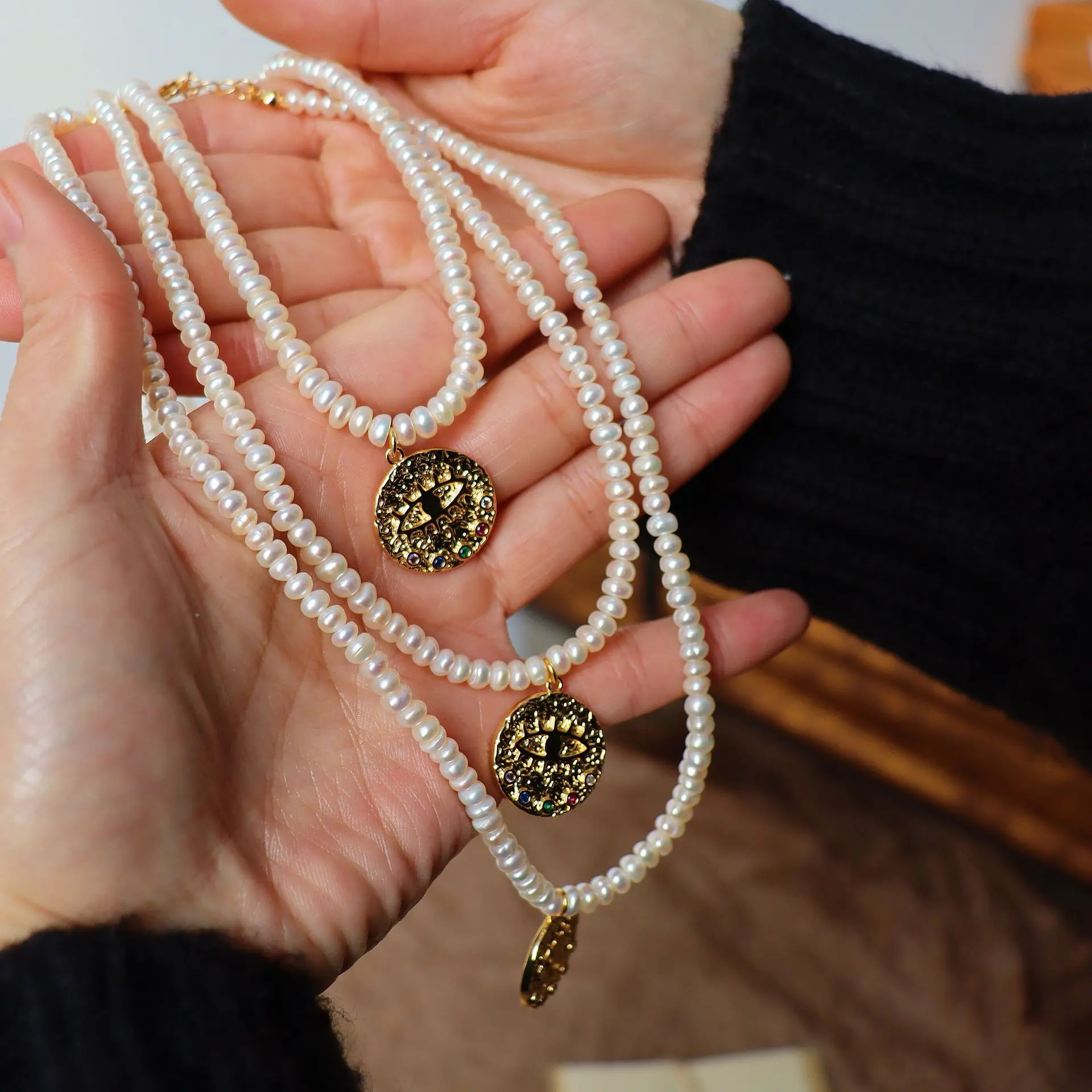 

Devil's Eye Necklace Natural Freshwater Pearl Niche New Trendy Clavicle Chain