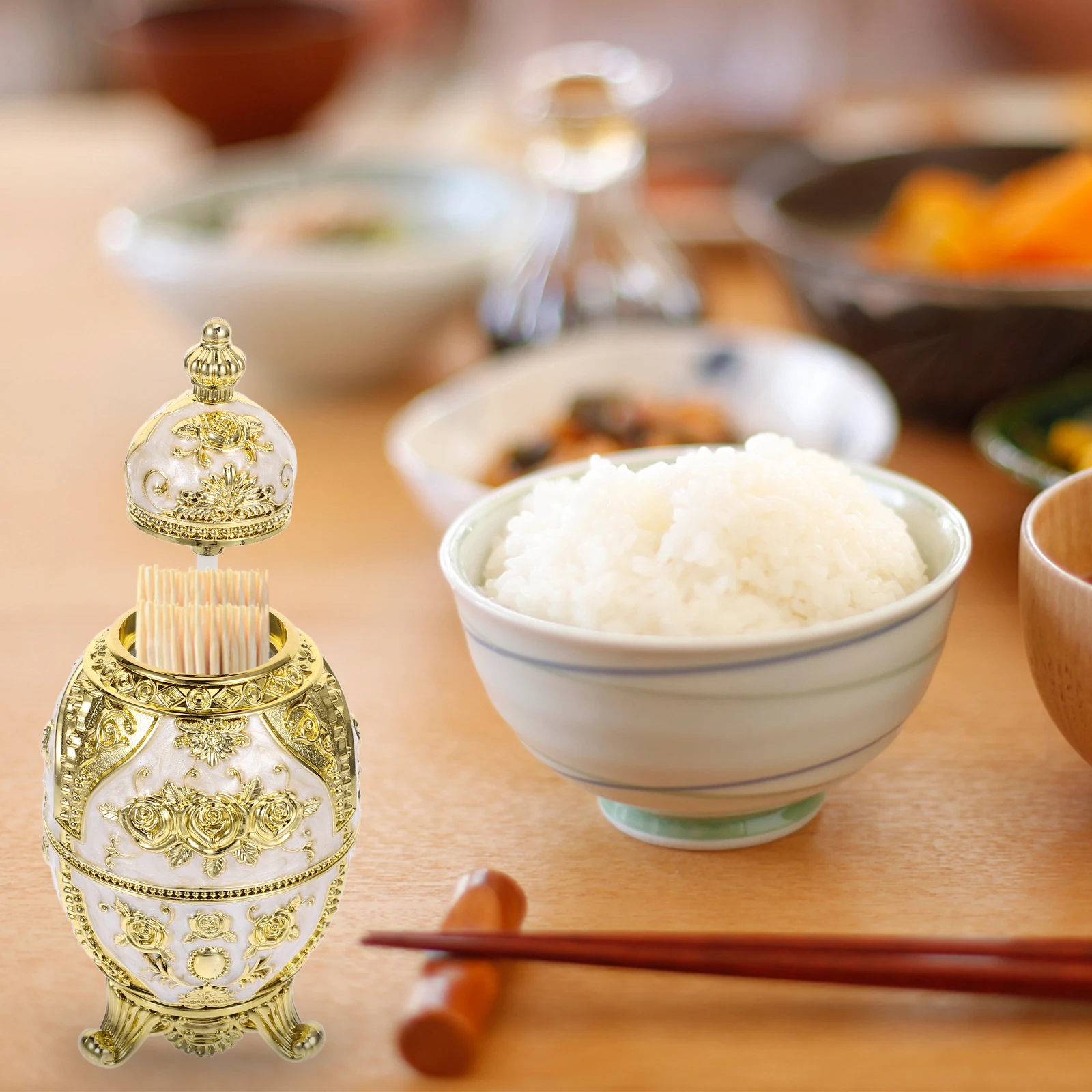 

Vintage Press-Type Toothpick Holder Case Small Portable Dispenser for Table Kitchen Household Storage Decor Toothpick Holder