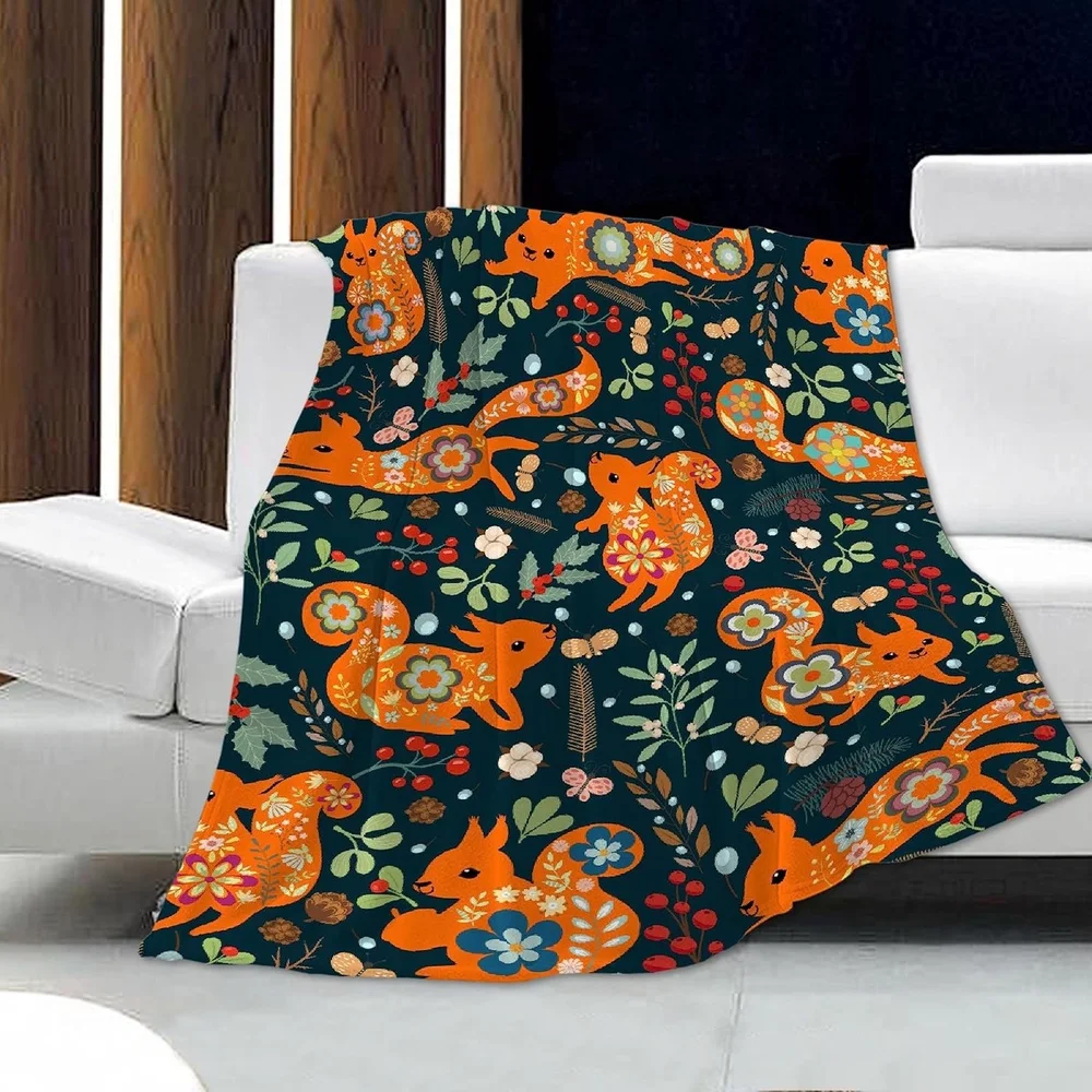 Cozy Squirrel Print Flannel Throw Blanket – Super Soft, Warm & Reversible for Couch, Bed, Office, or Camping – All-Season Comfor