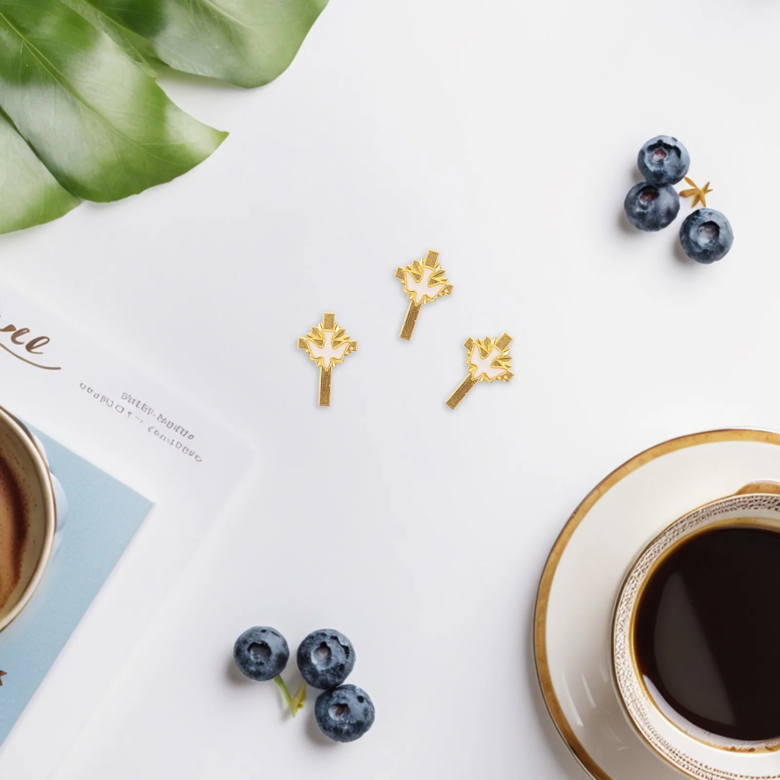 

12Pcs Peace Dove Brooch Set Vintage Alloy Cross Pins Lightweight Religious Lapel Accessories for Clothes Bags Hats Funeral Pins