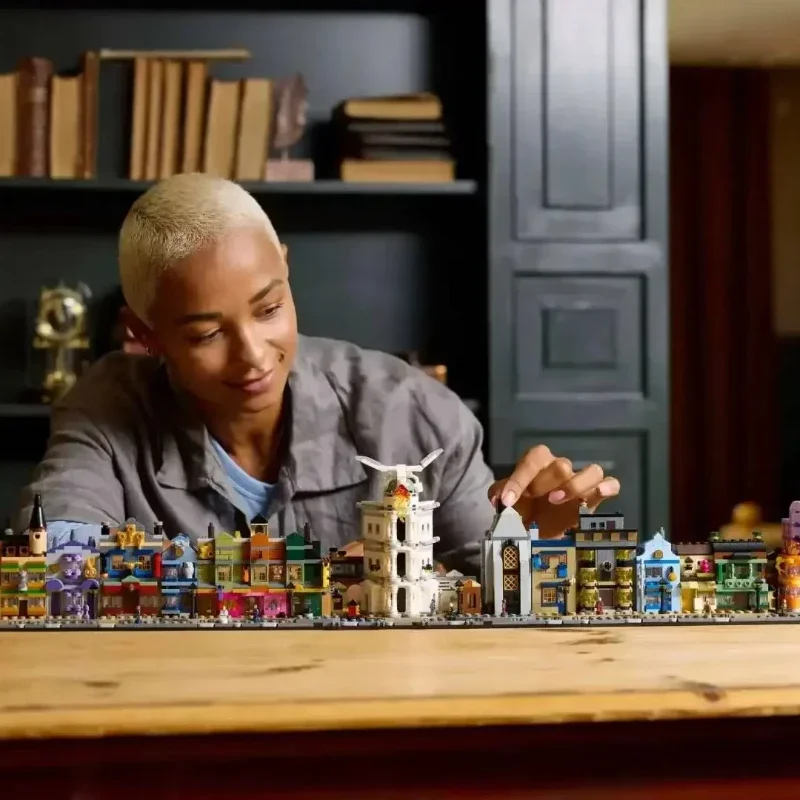 2750 قطعة لعبة ساخنة كلاسيكية زقاق متجر الساحر 76444 اللبنات لغز نموذج عرض الشارع الجمعية هدايا عيد الميلاد عيد الميلاد