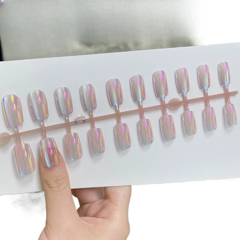 

Wearing Nail Laser Cat's Eye Nail Art Tablets Finished Removable Fake Nails