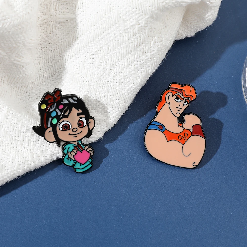 Hercules Vanellope Von Schweetz Pooh Bear maialino Tigger Disney spilla Pin Cartoon Cute Badge spille smaltate zaino spilla in metallo