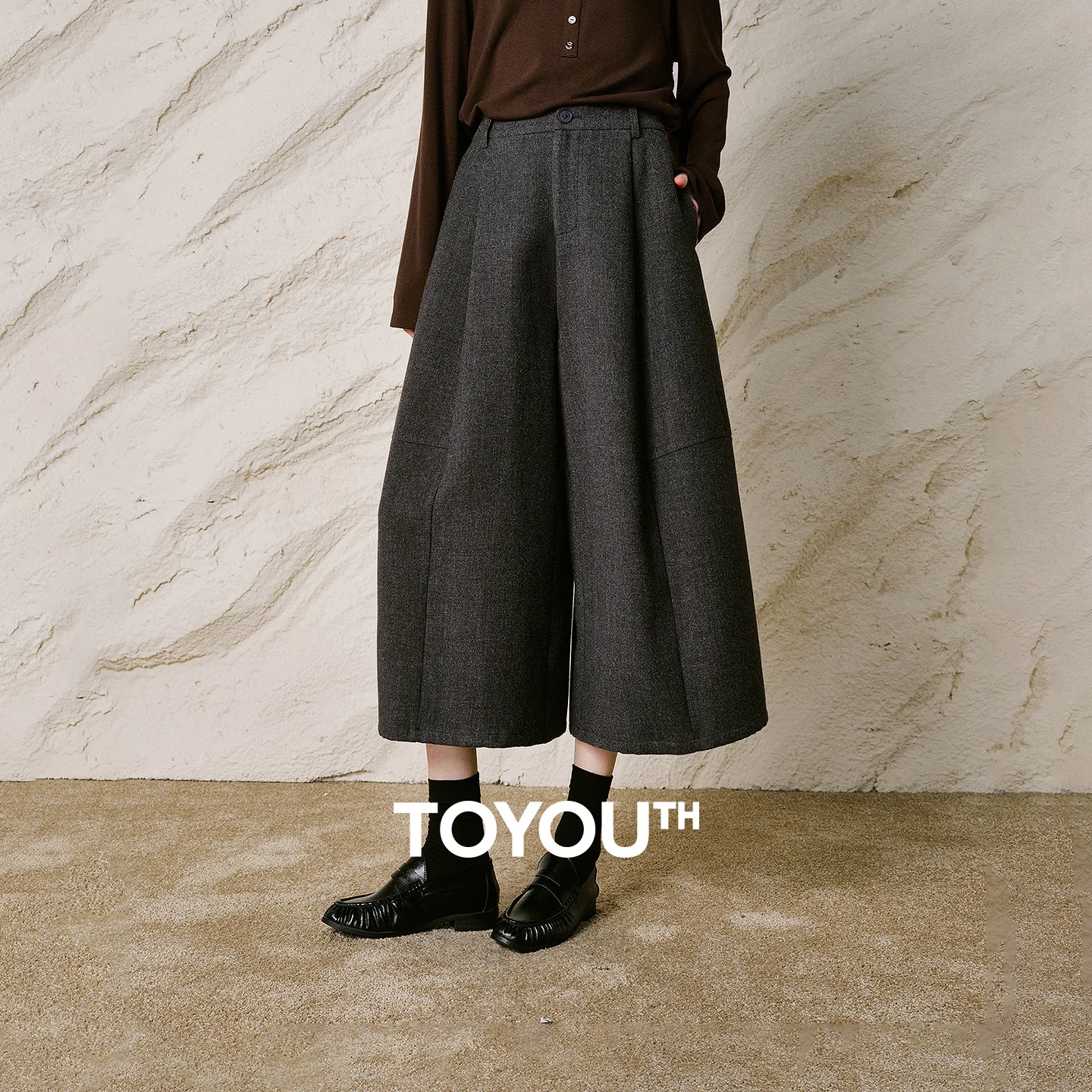 TOYOUTH Women High Waist Wide Leg Casual Pants 2026 Winter New Wool Blend Pleated Smart Commute Cropped Trousers