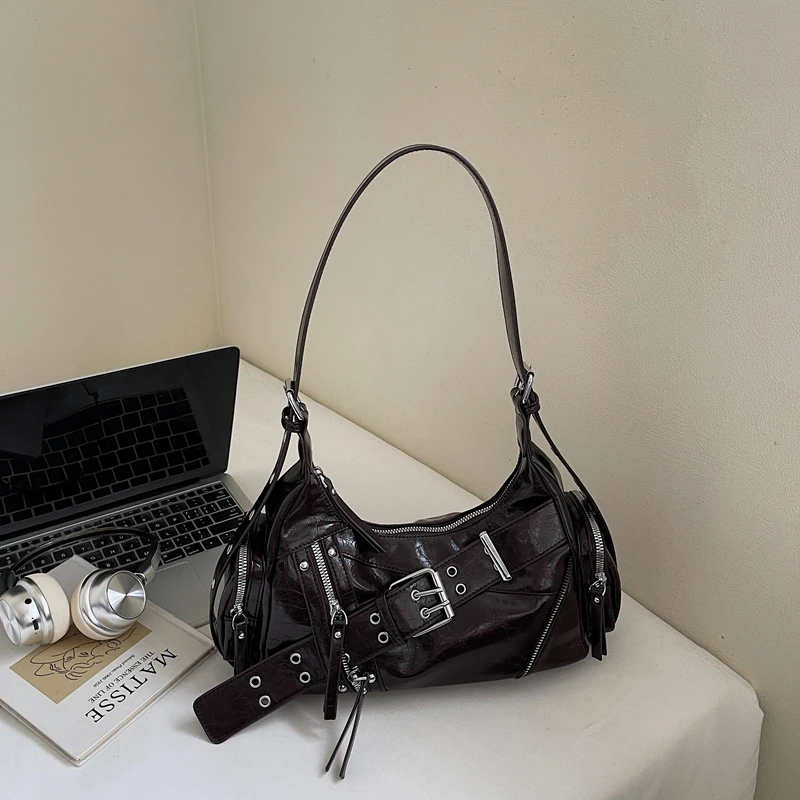 

Luxury Soft PU Leather Crossbody Bag for Women Mini Black Tote Rivet Detailing Motorcycle Style Small Shoulder Handbag New SAC