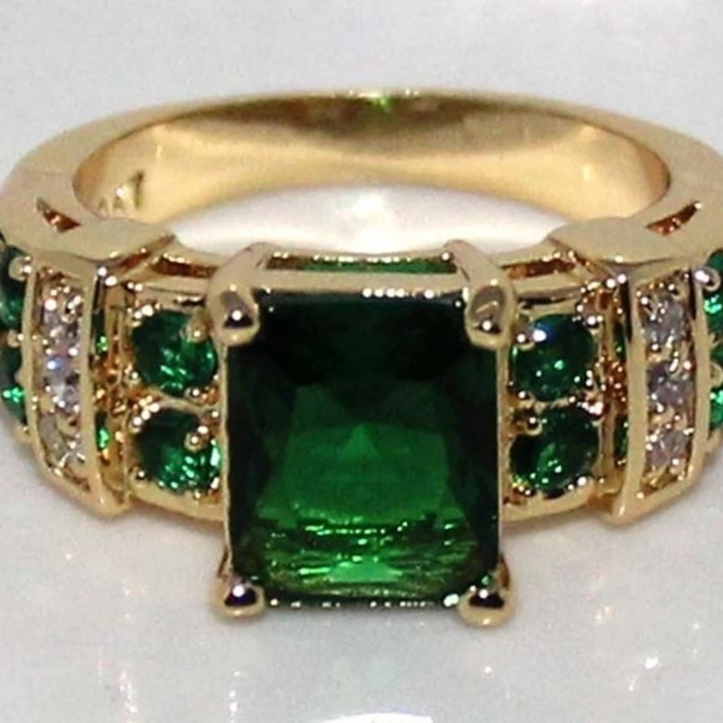 Delicate Luxury Crystal Green Gemstone Rings Girls Cocktail Party Jewelry Wedding Marriage Gold Color Rings