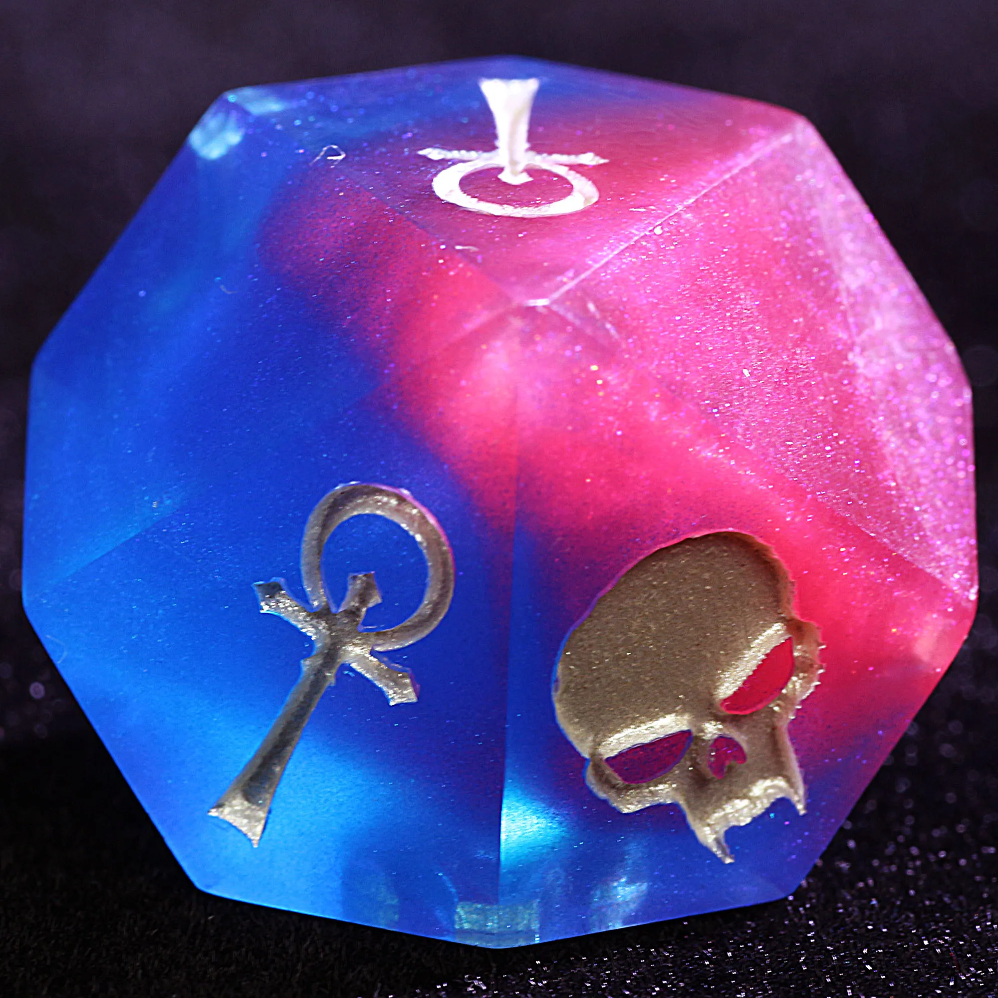 

15 Polyhedral Resin Camarilla Dice Set WoD VtM Elder Decree