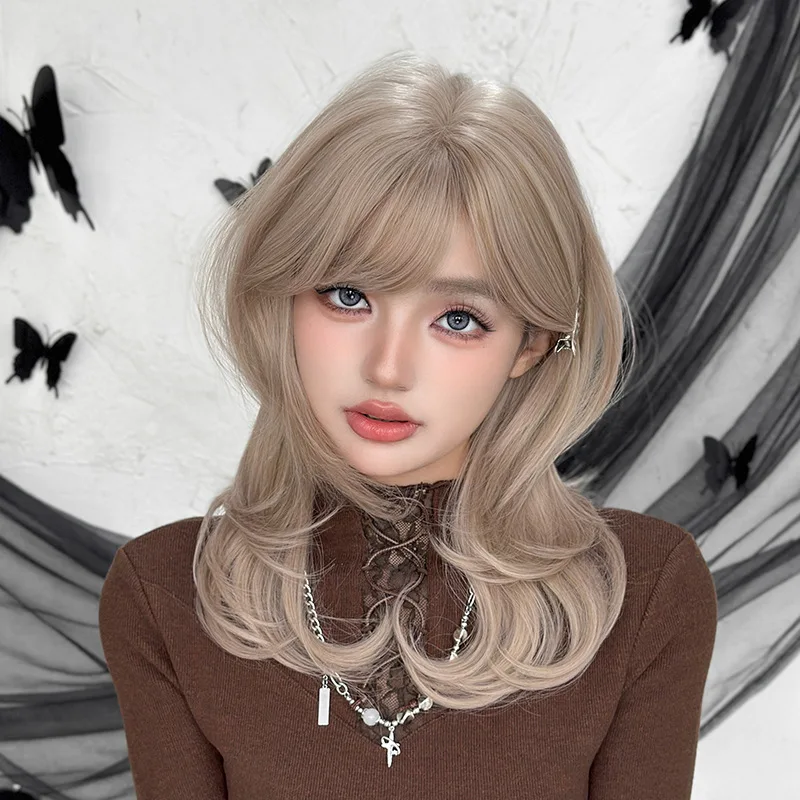 Women's medium-long curly wig, new cross-border model, layered curls with inward curls, synthetic fiber, high-temperature resist