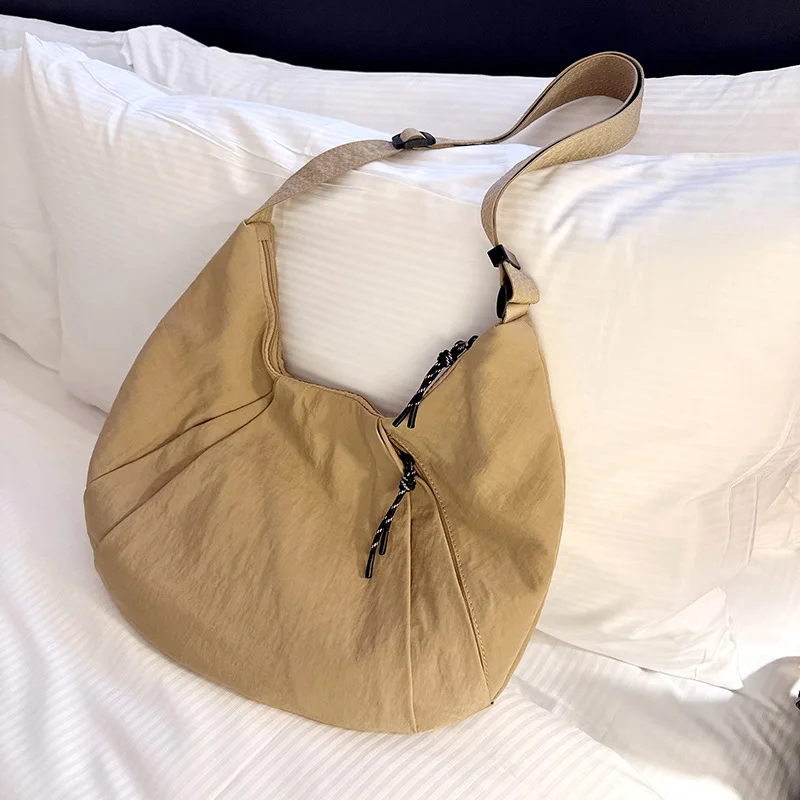 Waterproof Nylon  Yoga Bag Short Trip Lightweight Resistant Large Shoulder Crossbody Bags for Women