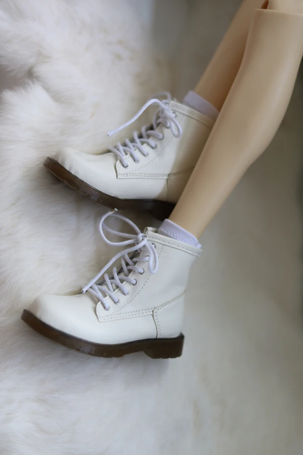 BJD Doll Shoes White Cowhide Sole Short Leather Boots Internal Length 9.8 x3.7cm For 1/3 BJD SD SD17 Uncle Doll Accessories