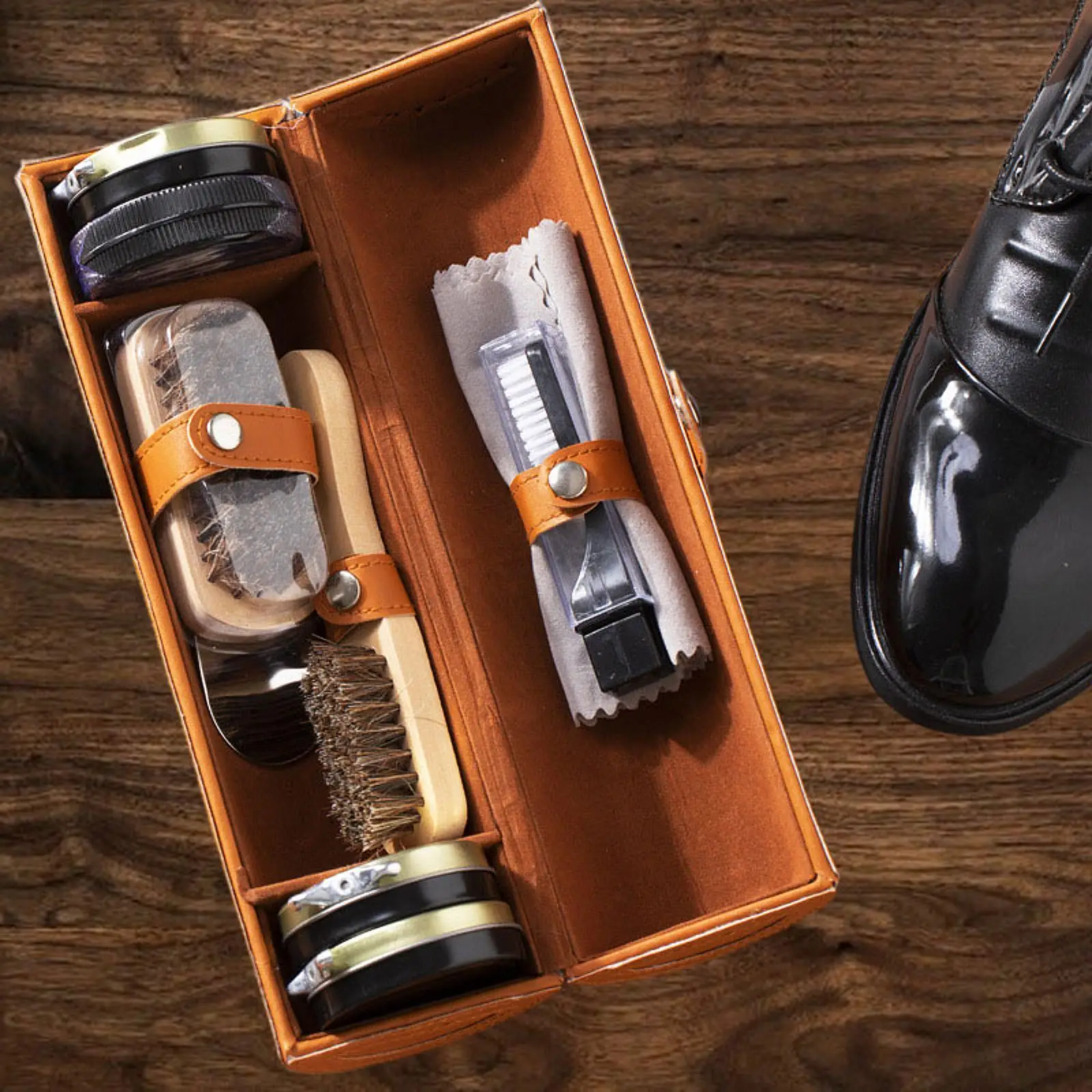 Portable Leather Shoe Care Cleaner Kit Shoe Shine Box with Brushes and Polishes for Men’s Boots Home or Travel Use Portable Leather Shoe Care Cleaner Kit Shoe Shine Box with Brushes and Polishes for Men’s Boots Home or Travel Use