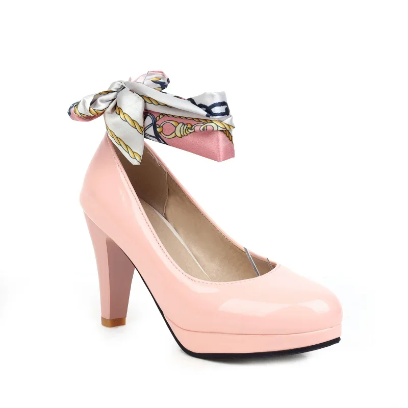 2025 موضة ريباند العقد مضخات الطفل براءات الاختراع والجلود كاندي الألوان سبايك عالية الكعب الأميرة أحذية الفتيات الصيف 10 12 14 16 18