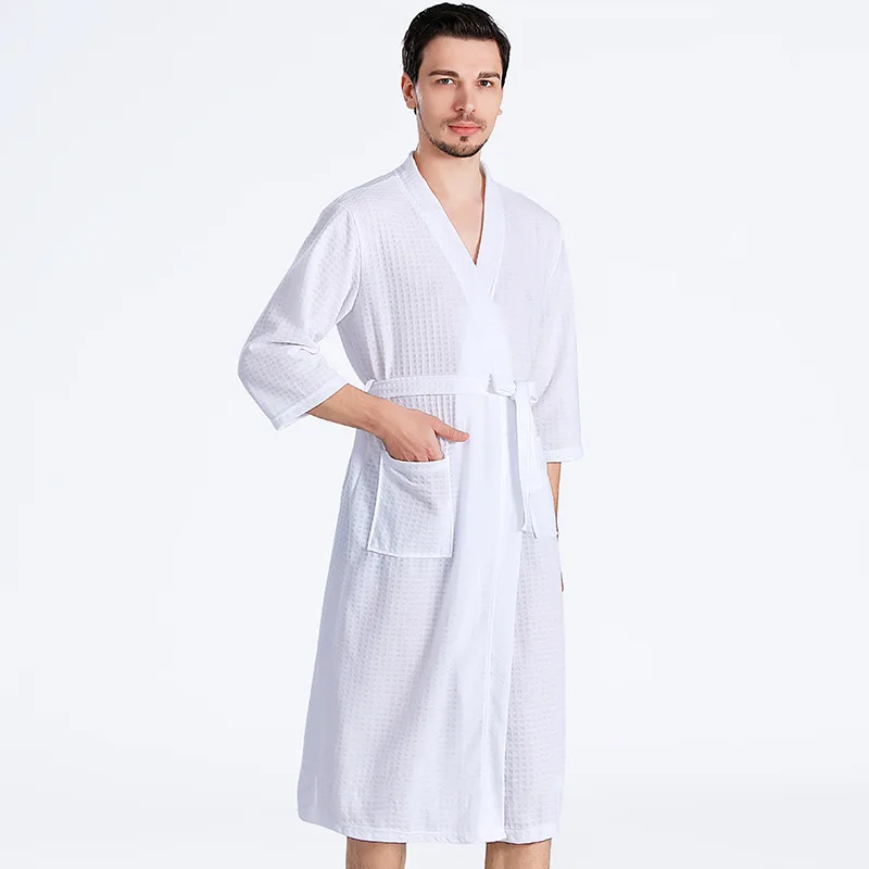 Personalized Mr Mrs Unisex Waffle Weave Robe with Pockets Monogrammed Bath Robes Embroidered Wedding Bridal Shower Anniversary