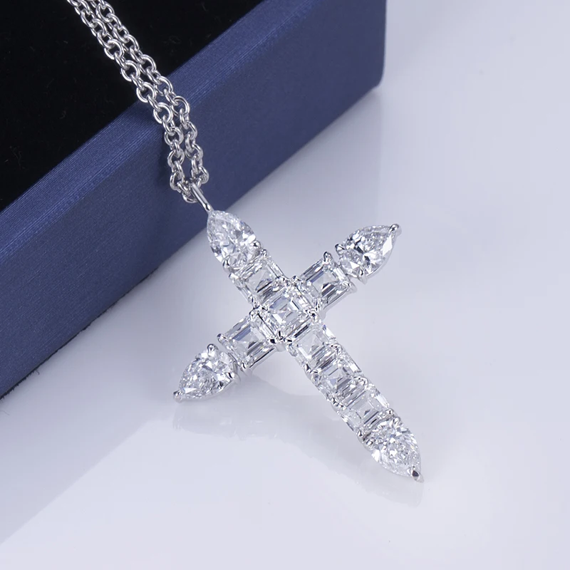 Wholesale Price Hip Hop Jewelry 14k White Gold Plated Fancy Shape Lab Grown Cross Pendant Necklace Moissanite Pendant