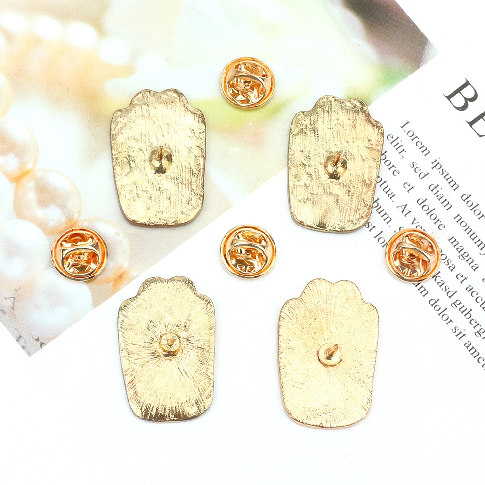 Women Kawaii Brooches Pins Badges Cute Dog Paw Pet Cat Claw Enamel Pin Girls Kids Animal Icon Jewelry Accessories Gift Wholesale