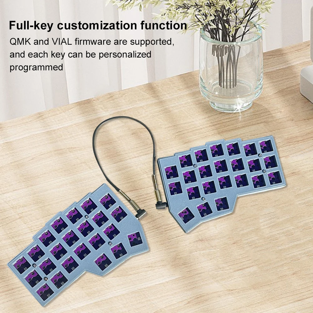

Split Keyboard Wired Ergonomics Keyboard Hot Swap Left Right Hand Keyboard Support QMK/VIAL Customized PC Gamer Accessories