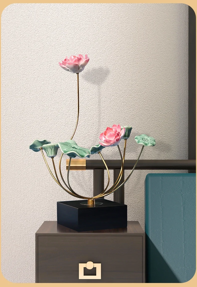 

New Chinese home furnishings model room soft decoration jewelry high-end light luxury living room entrance lotus ornament