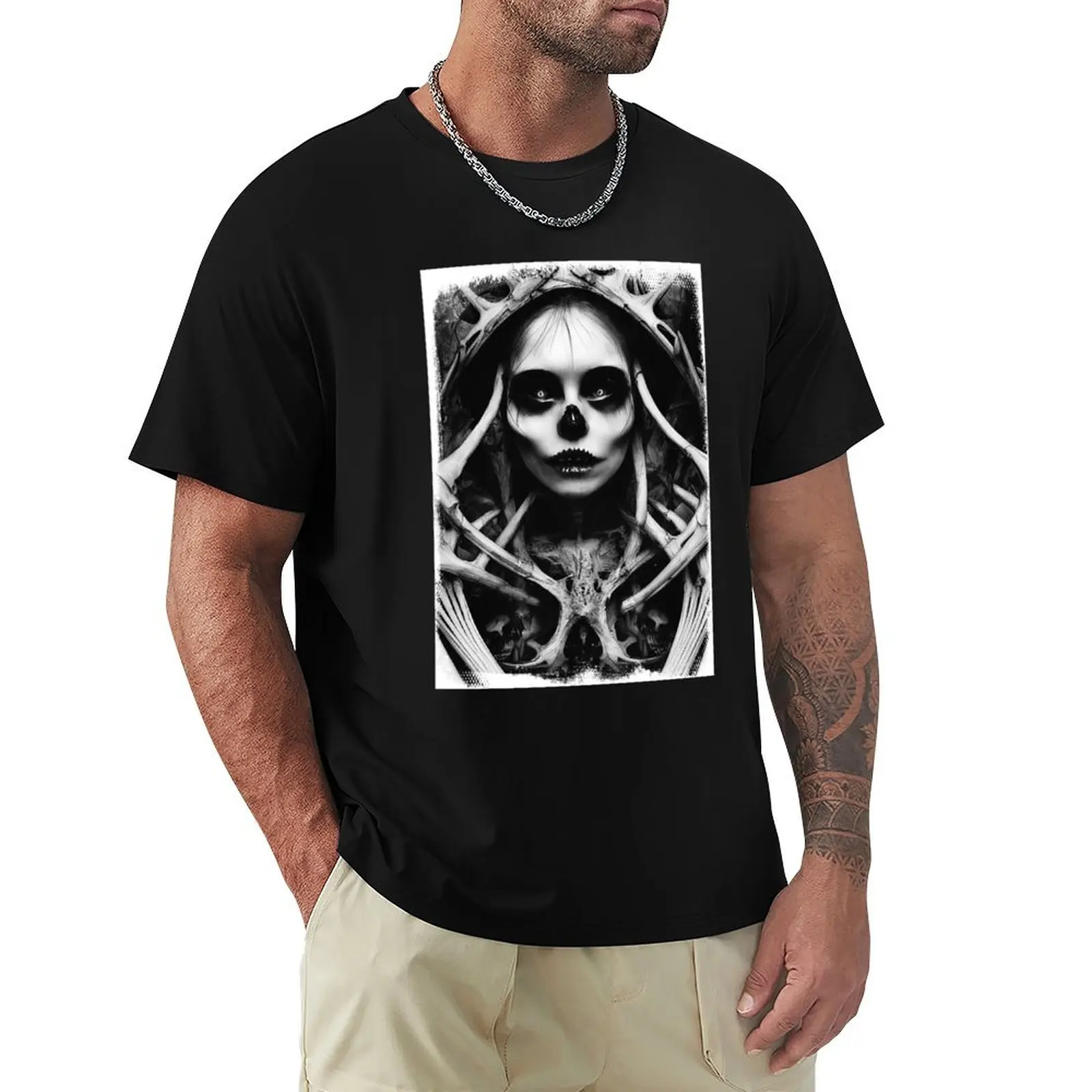 Alice im Wunderland im gruseligen Horror-Design im HR Giger-Stil T-Shirt Plus Size Everyday Tee Shirt