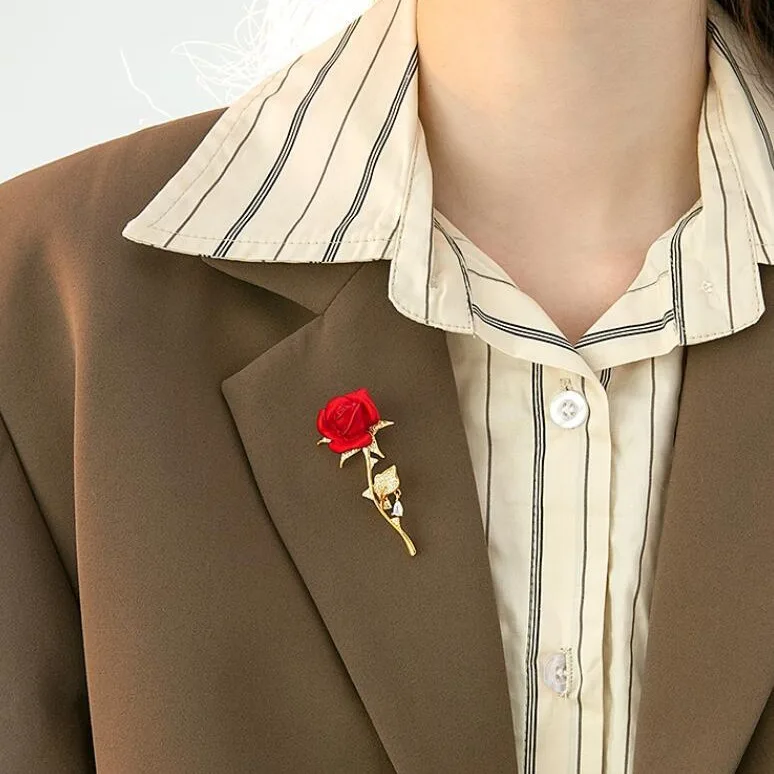 Red Rose Brooch High-end Suit Accessories Pins Fashionable Design Brooches for Women Bridesmaid Wedding Brooch