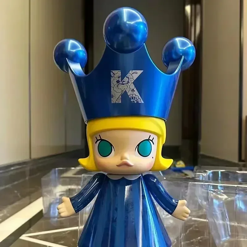 Figura de acción de Molly Princess 100% Mega Royal Crown Blue, colección de arte, vestido azul y rosa, modelo de edición exclusiva, regalos coleccionables