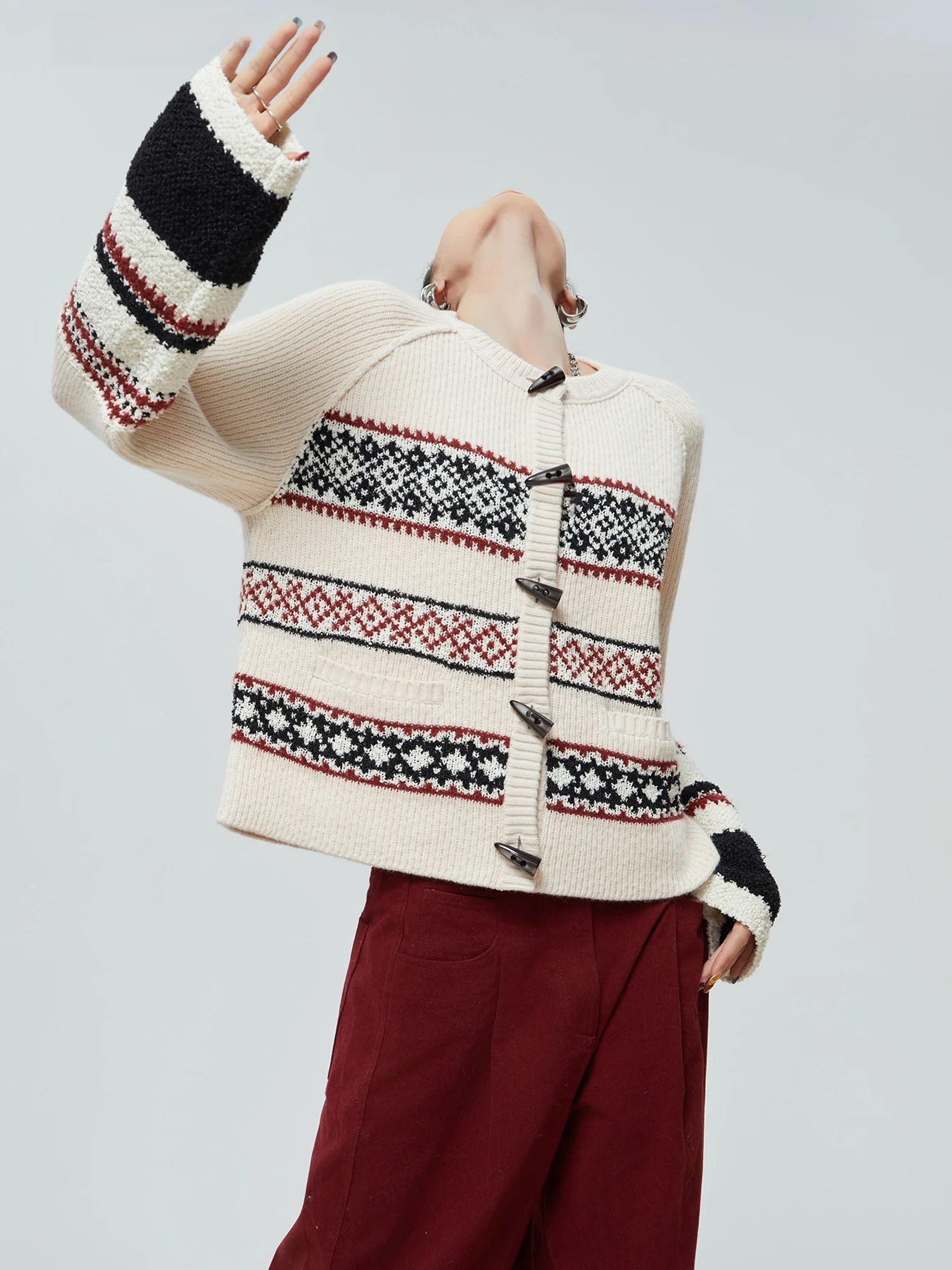 

Retro Fair Isle Knit Long Sve Sweater Coat Women's Loose Lazy High-End Feeling Button Detail Polyester Fiber Cardigan