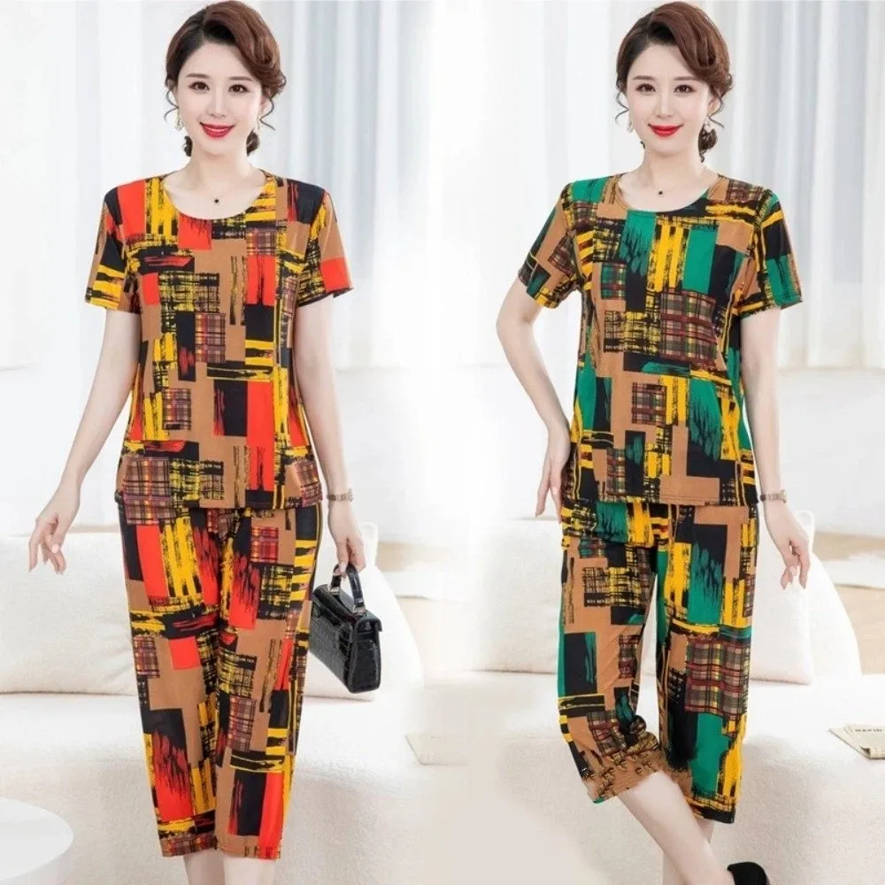 

Fashion Plus Size Elderly T-shirt Sets Stripe Short-sleeved Casual Loungewear Set Summer Loose Mother's Pajamas Gift