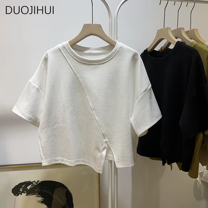 DUOJIHUI yeşil yaz klasik düzensiz Chic bölünmüş kadın t-shirt kore temel o-boyun düz renk moda basit kadın t-shirt