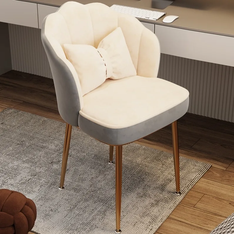 Minimalistischer Blütenblatt-Schminkstuhl mit Rückenlehne, Luxuriöser Schminkhocker für Mädchenzimmer, Frisiertisch-Stuhl