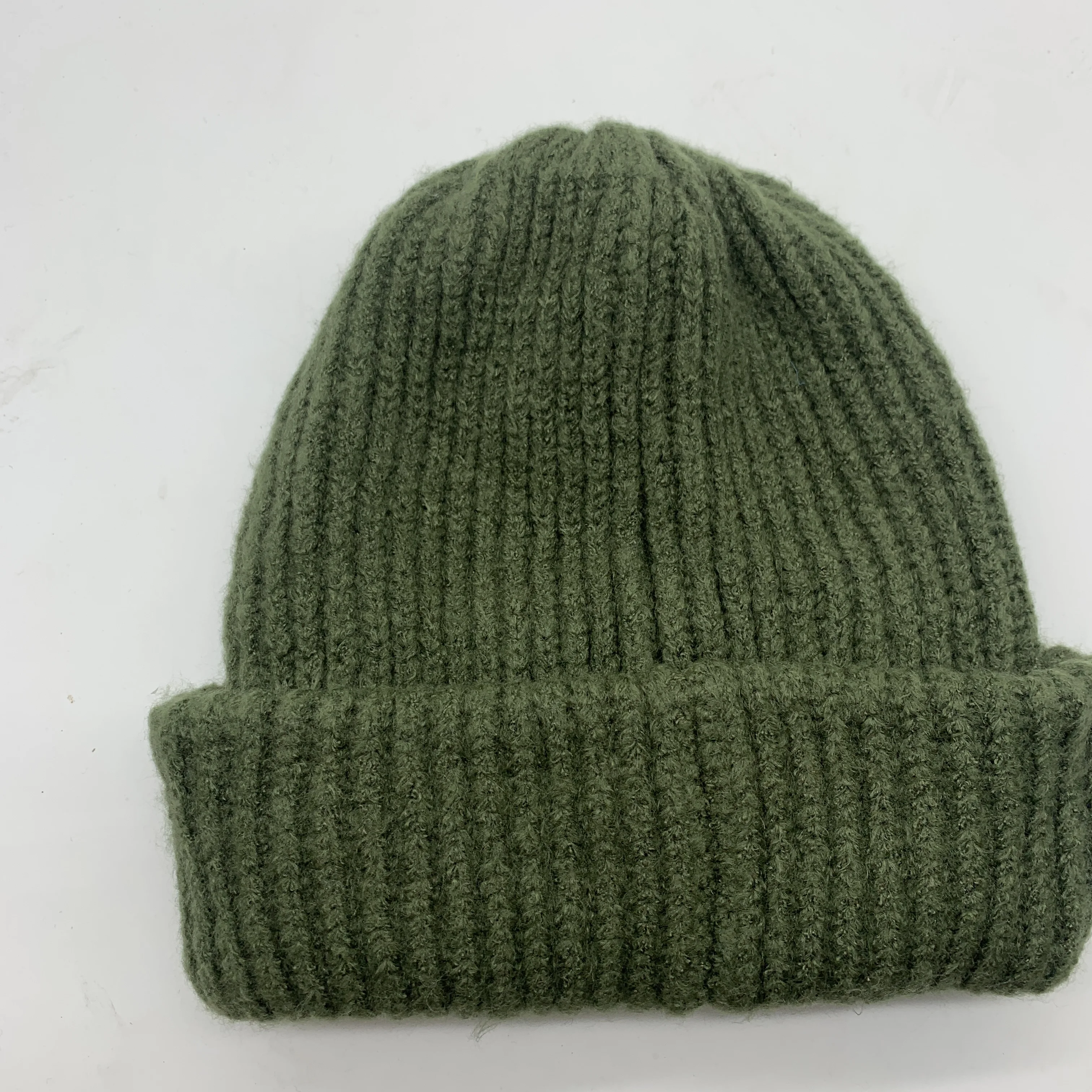 

Autumn And Winter New Cute Women's Knitted Hat Green Color