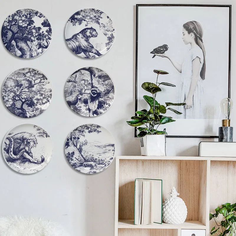 Ceramic Decorative Plate Blue Iru Sketch Tiger Circular Shape Tableware Restaurant Dessert Tray Home Bedroom Art Hanging Plate - view 2