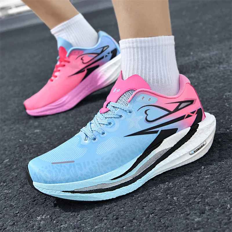 

New casual shoes for men and women, summer breathable mesh sports shoes, casual lightweight soft soled running shoes, sports sho