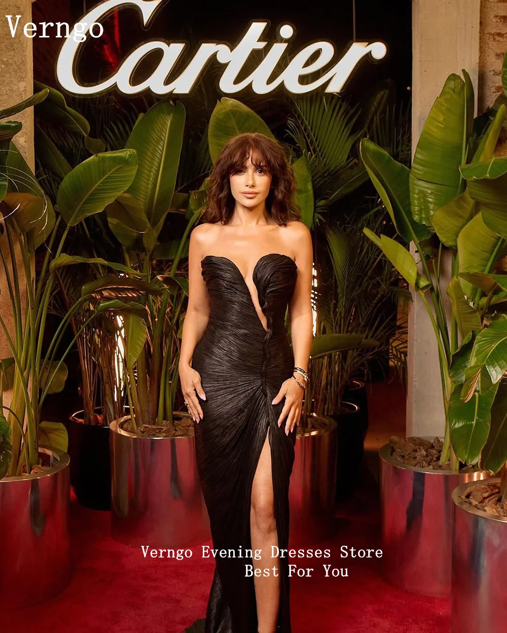 Verngo ブラックシフォンイブニングドレス恋人セクシーなサイドスリットマーメイドフォーマルオケージョンドレスエレガントなウエディングドレスカスタマイズ