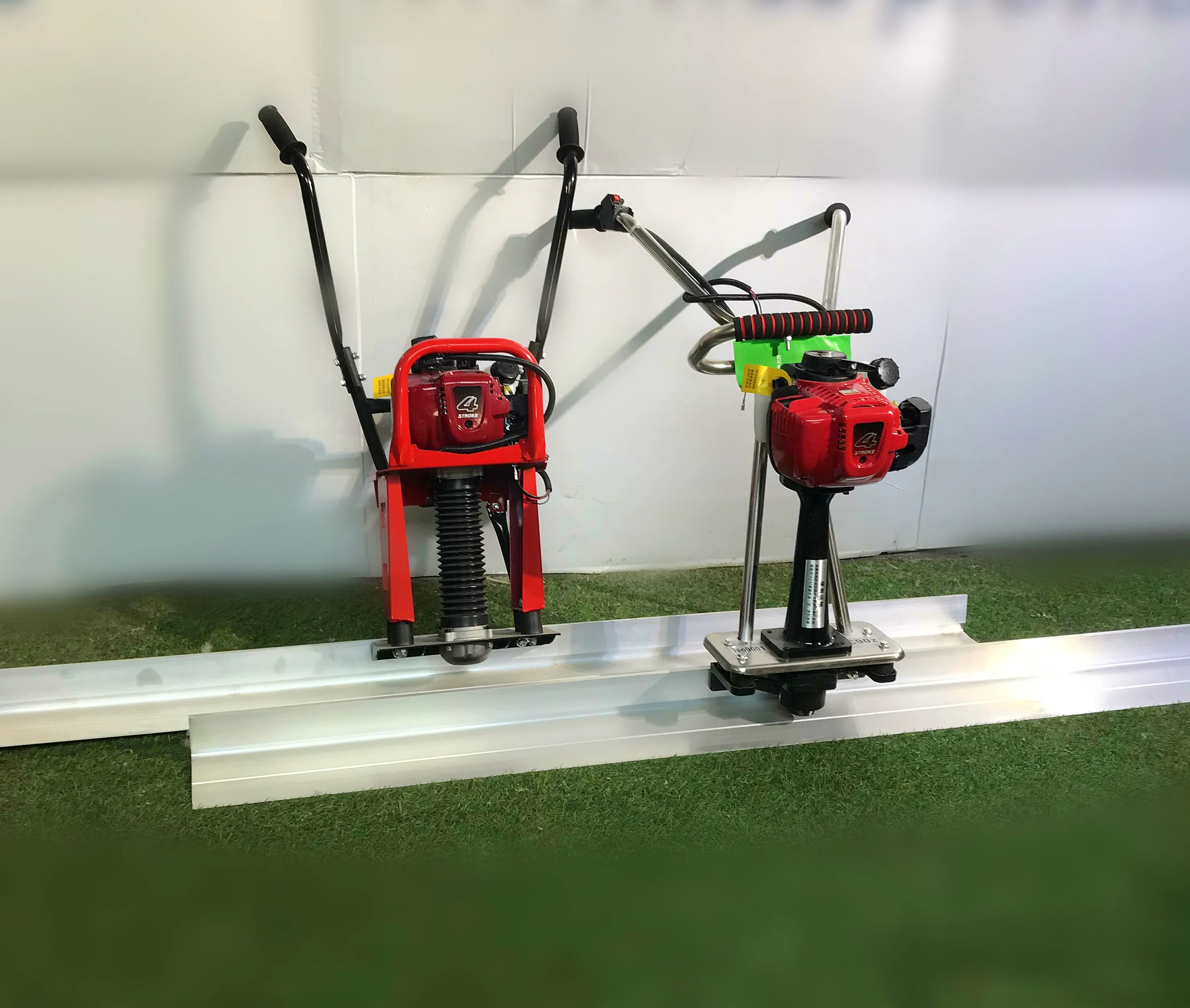 Smooth Finishing Floor Leveling Machine Road Equipment Concrete Ground Vibratory Leveling Machine  Concrete Power Screed