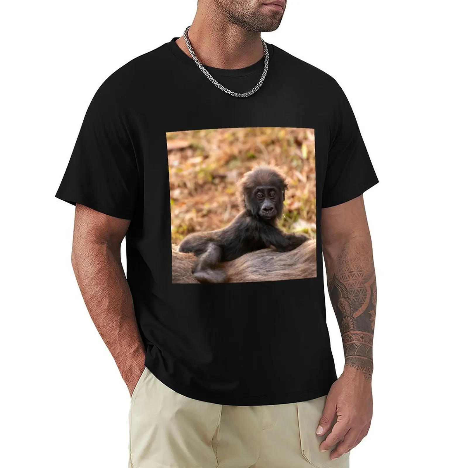 Baby Gorilla Willie B. III at Zoo Atlanta T-Shirt Basic Crew Neck Short Sleeve Top