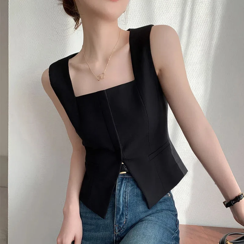 

Black Square Neck Sleeveless Vest Women's Summer Fashion New Hollow Out Slit Hem Sexy Tanks Tops Temperament Elegant Clothing