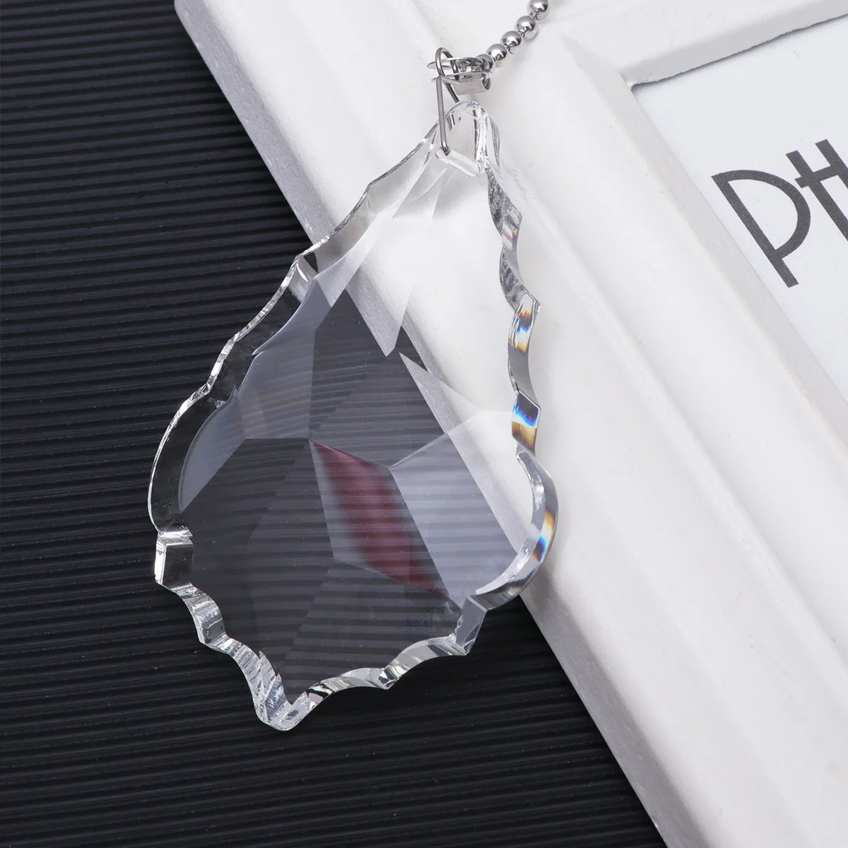

2Pcs Fan Pull-Chain Switch Transparent Beads Design Convenient Manual on- Ceiling -Off