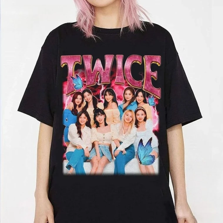 2025 صيف جديد تي شيرت Kpop الشيطان هنتر تي شيرت هنتر فتاة K-pop عالية الجودة تي شيرت فضفاض نمط الرجعية الملابس القطنية للجنسين