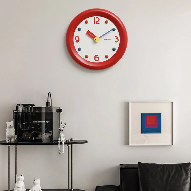 Fashion Minimalist Clock Wall Cartoon Cute Modern Korean Aesthetic Interior Creative Wall Clocks Simple Round Saat Home Design