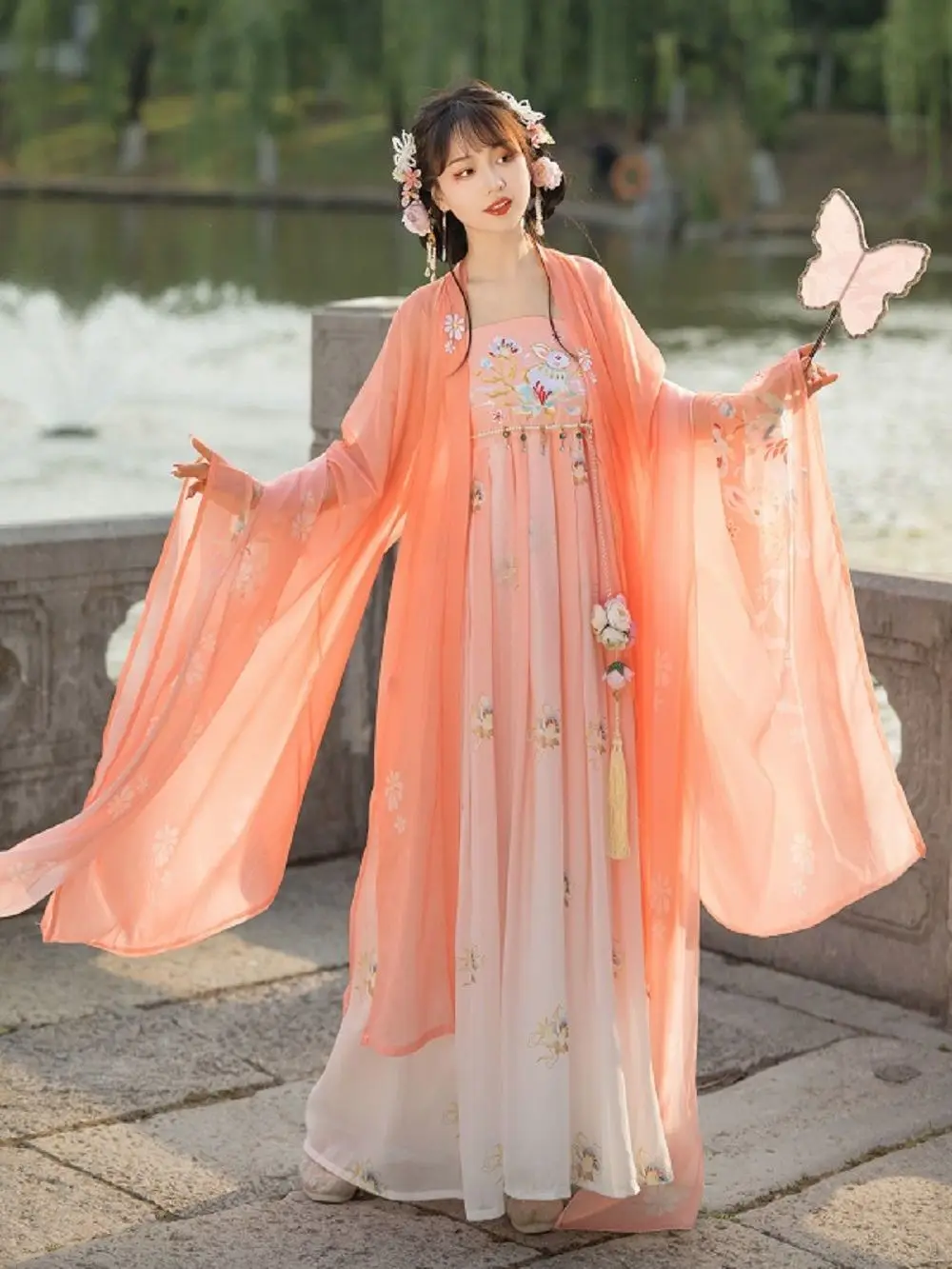 New Hanfu female Tang chest-length skirt Traditional retro slimming elegant fairy dress ancient Hanfu suit