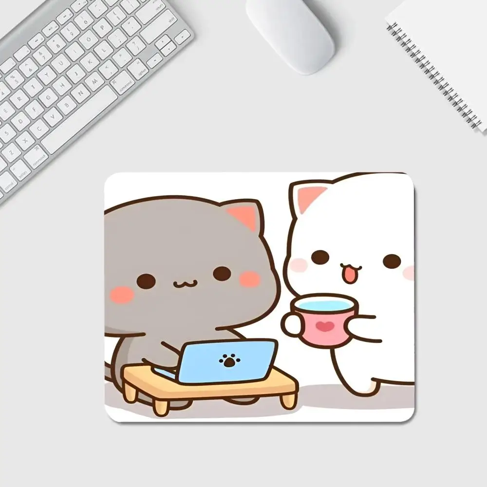 Cute Catoon Peach Mochi Cat Mouse Pad Anime Game Mouse Pad High Quality Small Desk Pad Rubber Laptop Desk Pad