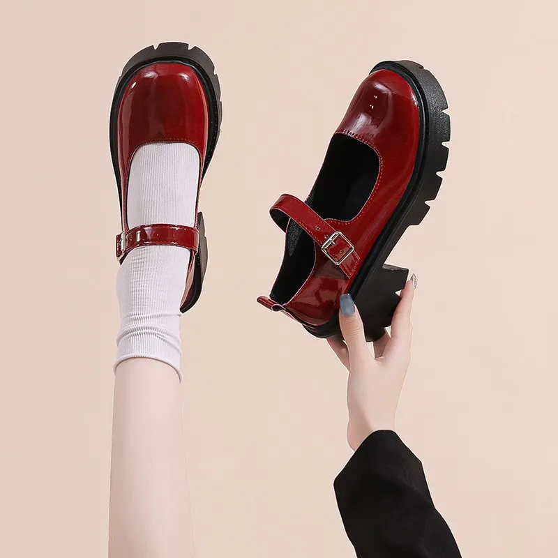 Lolita Shoes Japanese Girl Platform Black high heels fashion Round Toe Mary Jane Women Patent faux Leather Student Cosplay Shoes