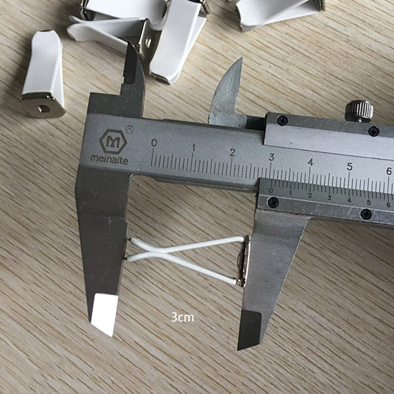 1 ~ 10 шт. автомобильный держатель для духов, портативный прочный универсальный аксессуар для салона автомобиля, зажим для вентиляции автомобиля