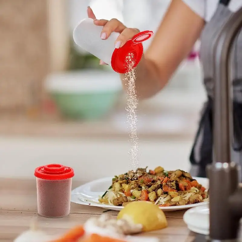 【M】New Mini Salt And Pepper Spice Shaker Plastic Dustproof Spice Container -proof Seasoning Travel Spice