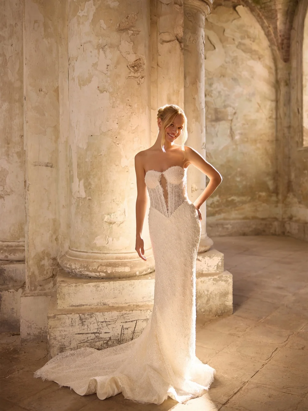 Urocza suknia ślubna z długiej koronki z koralikami, odpinane rękawy, wymarzona suknia ślubna w stylu syreny, szyta na miarę, vintage suknie dla panny młodej.