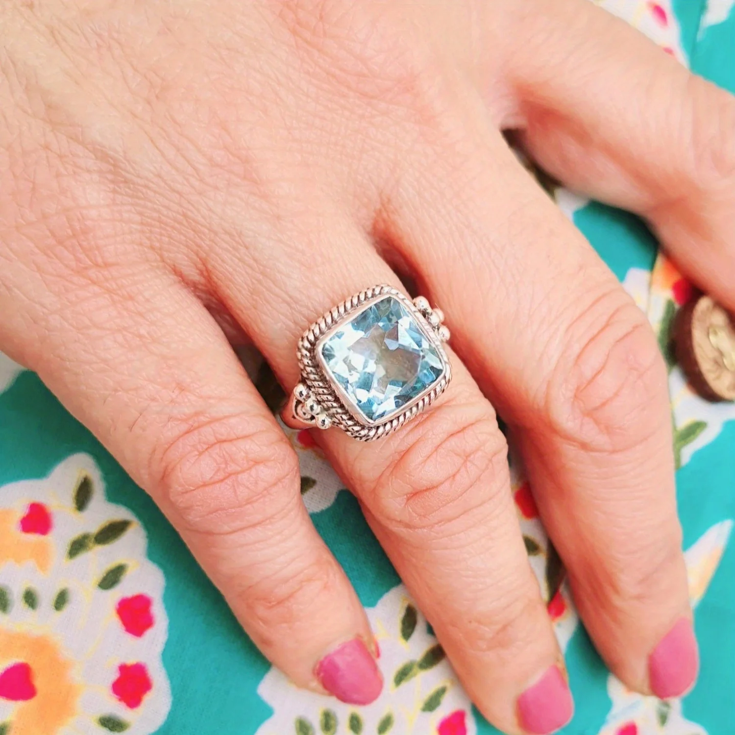Vintage Trend Geometric Floral Women's Rings Niche Design Ethnic Holiday Party Accessories Jewelry Gifts