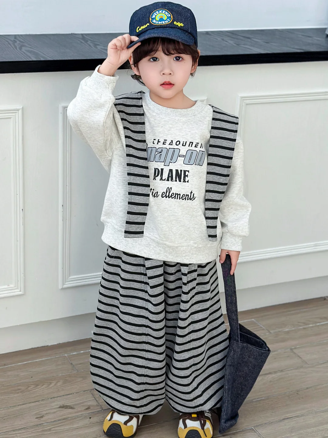 

Весенний повседневный спортивный комплект из двух предметов для мальчиков, модная и стильная детская одежда в корейском стиле, хлопковая одежда с длинными рукавами H...