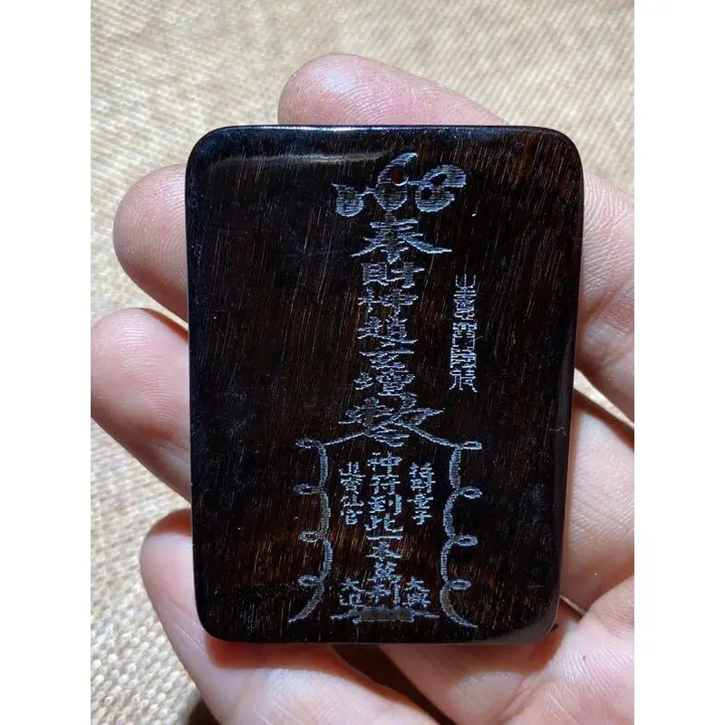 Tibetan-Style Black Amulet Necklace Men And Women, Sanskrit Donkey Hoof Pendant