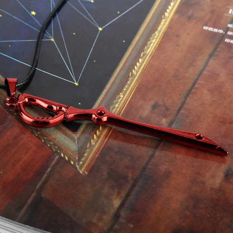 Anime KILL la KILL Chaveiros para Homens, Matoi, Ryuko, Mini Metal, Lâmina de Tesoura Vermelha, Pingentes de Armas, Chaveiro, Acessórios de Carro